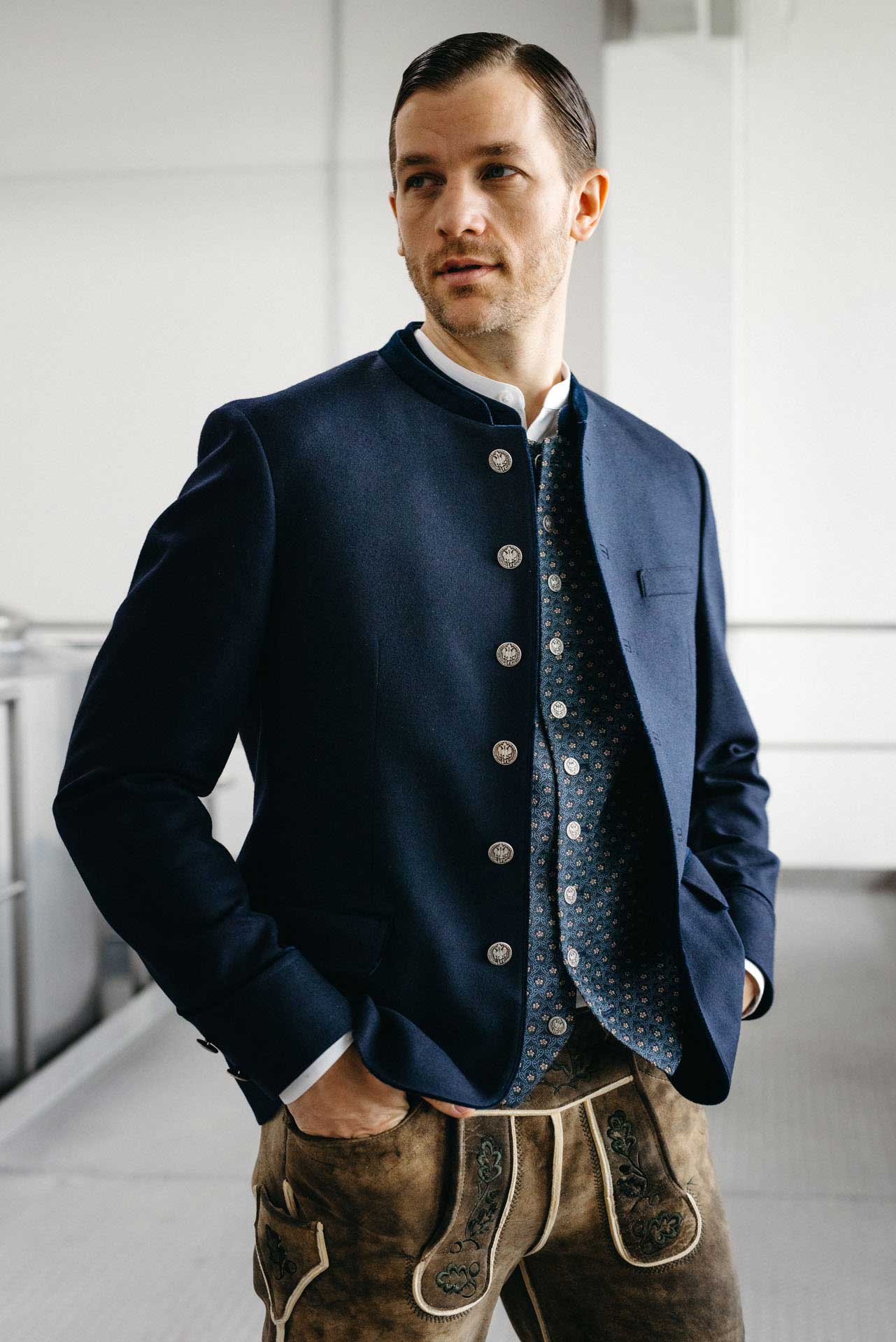 Janker Bogenhausen uni-blau - Image 3